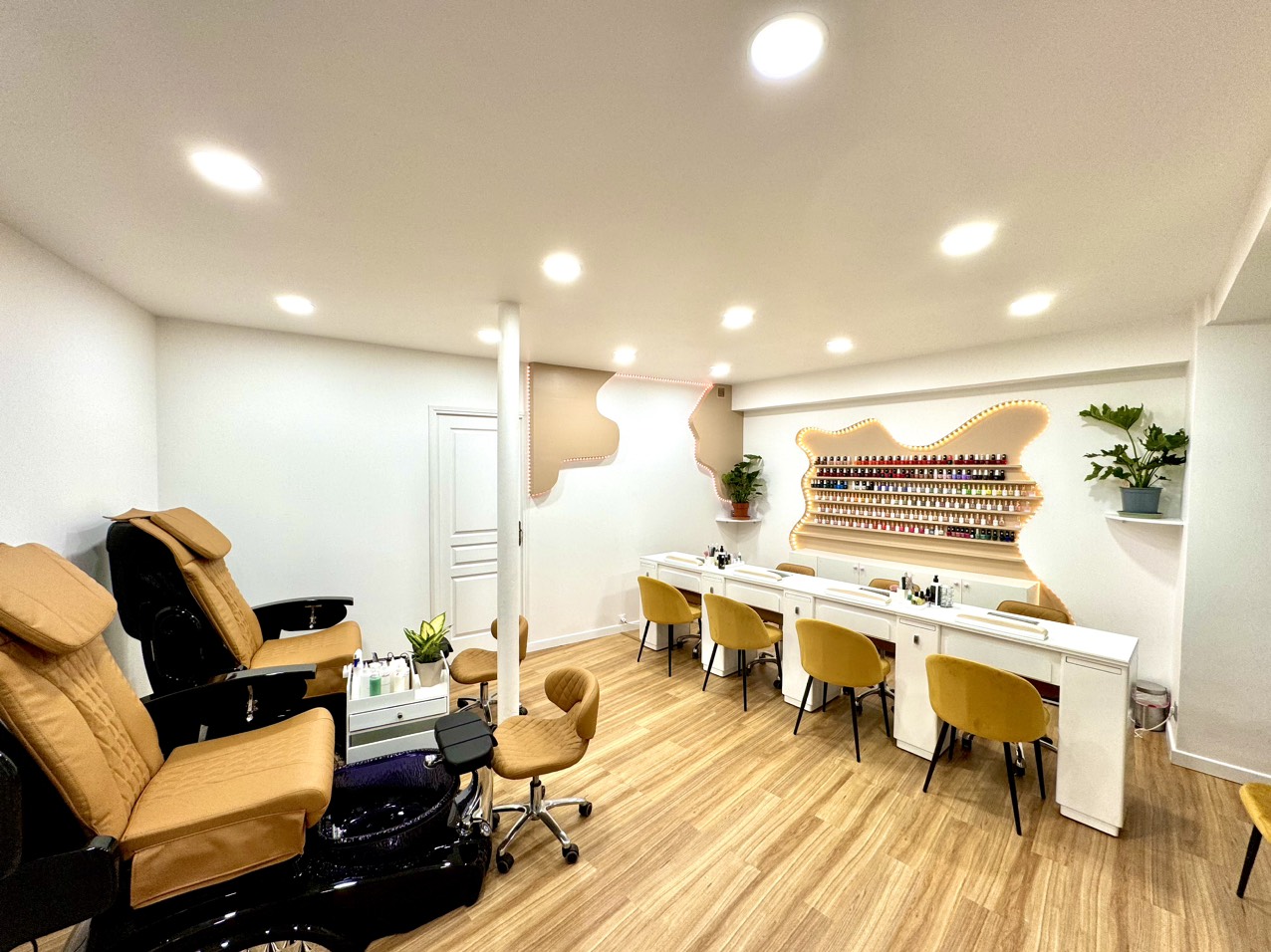 Manicure stations